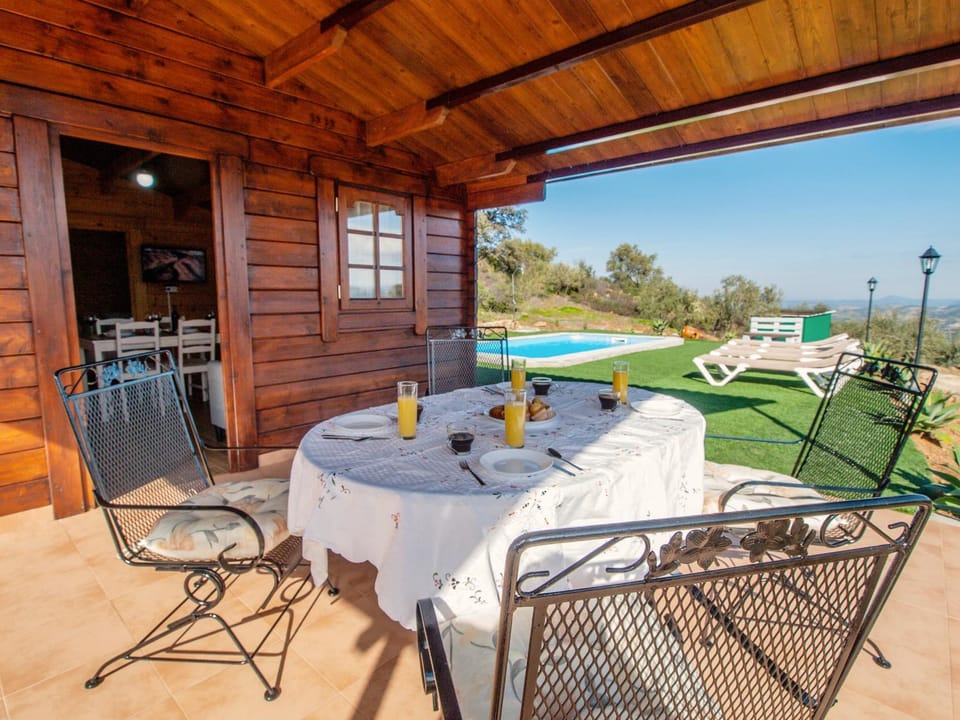 Patio, Dining area, Pool view, Swimming pool, sunbed