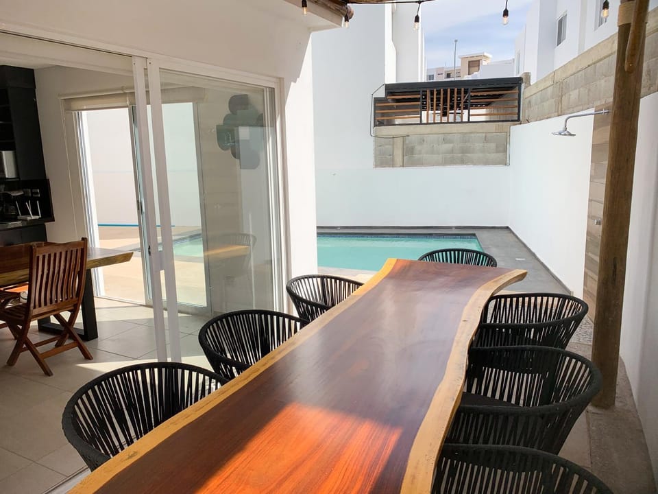 Patio, Pool view, Swimming pool