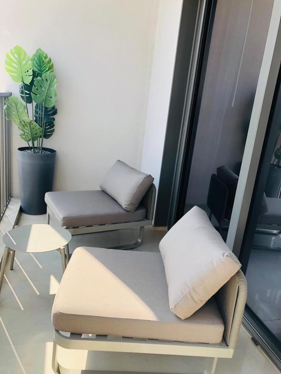 Seating area