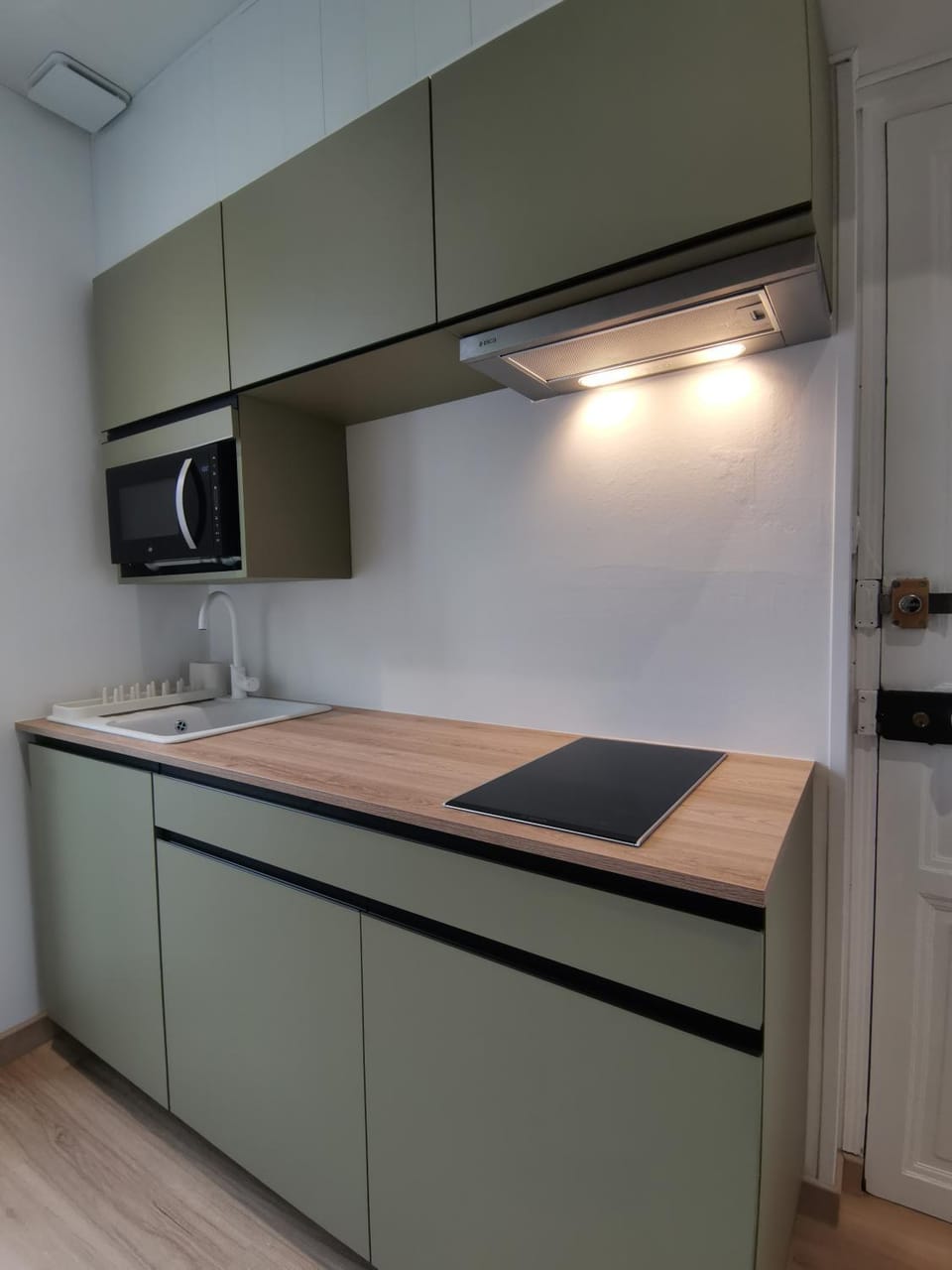 Kitchen or kitchenette, stove