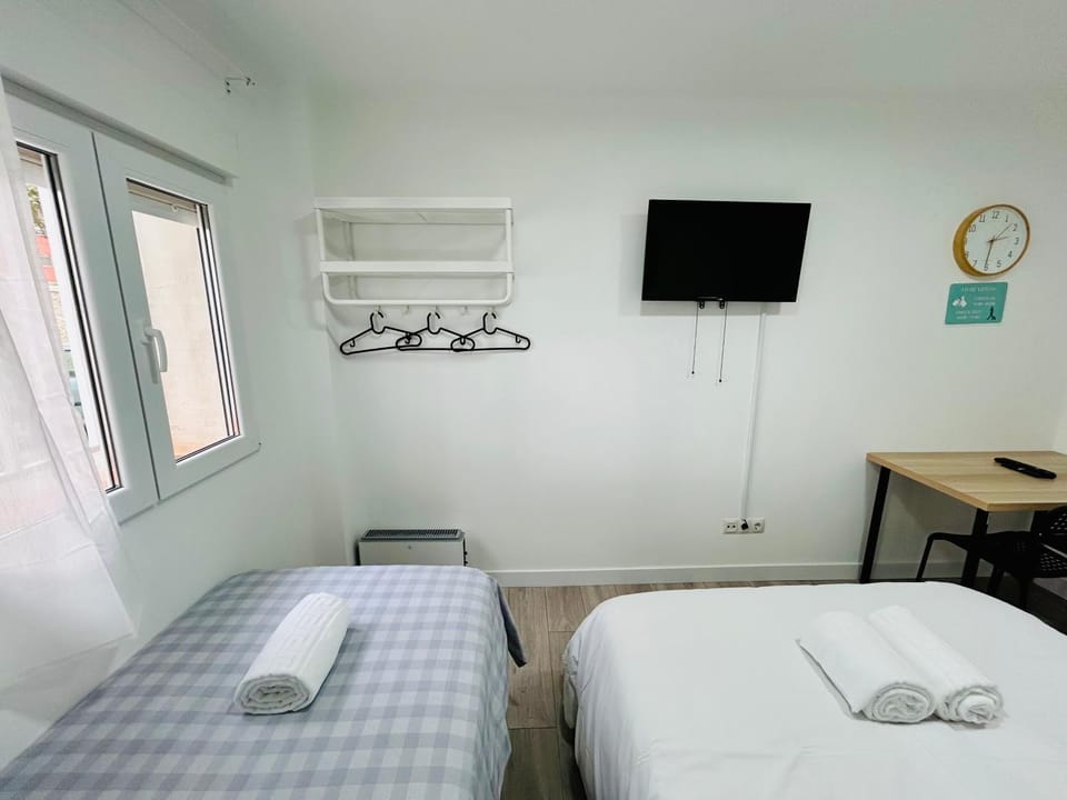 Bed, TV and multimedia