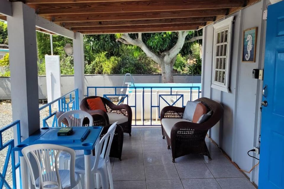 Container 1 with pool, free wifi fully equiped Apartment in Caribbean