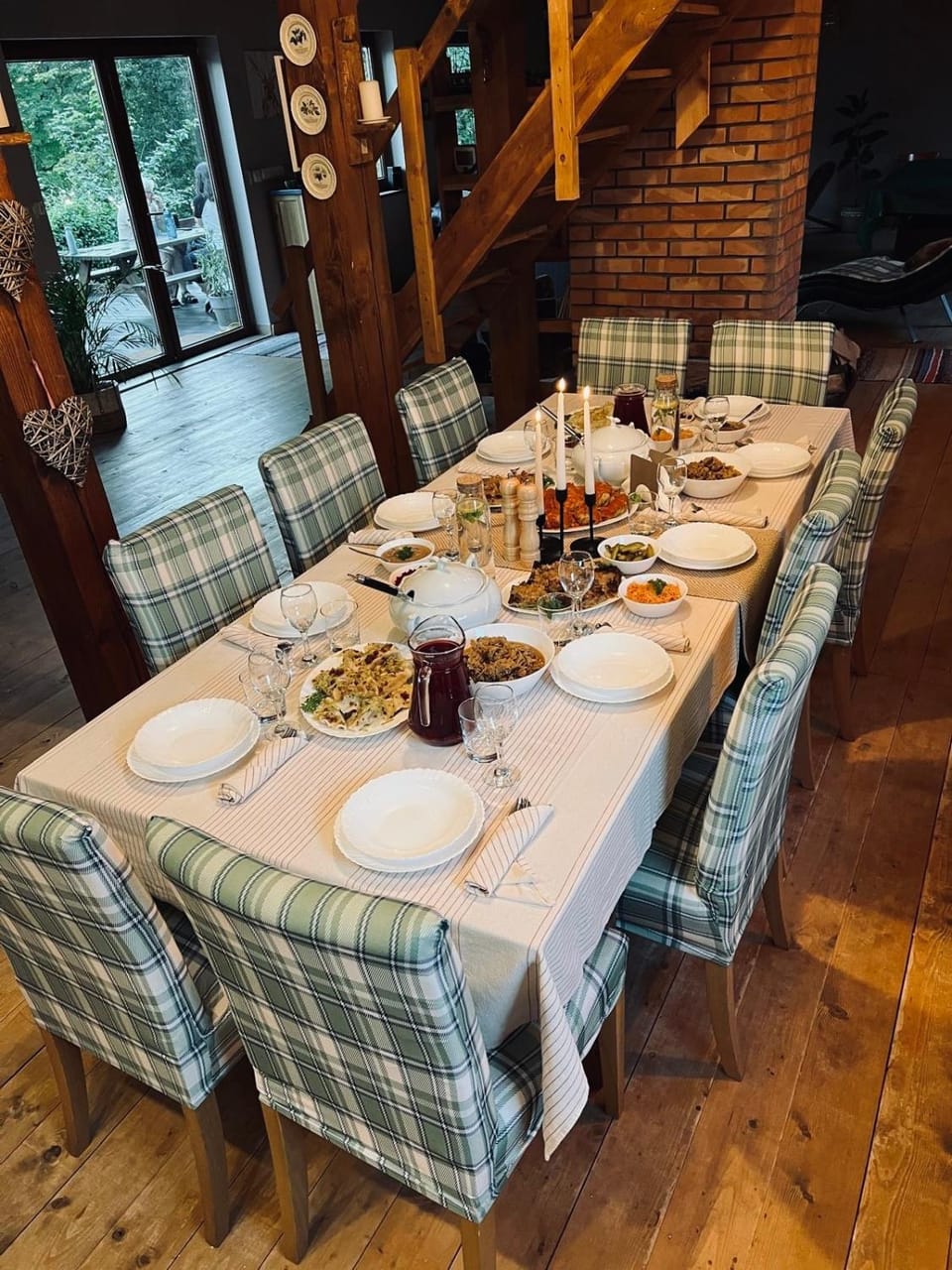 Food and drinks, Dining area