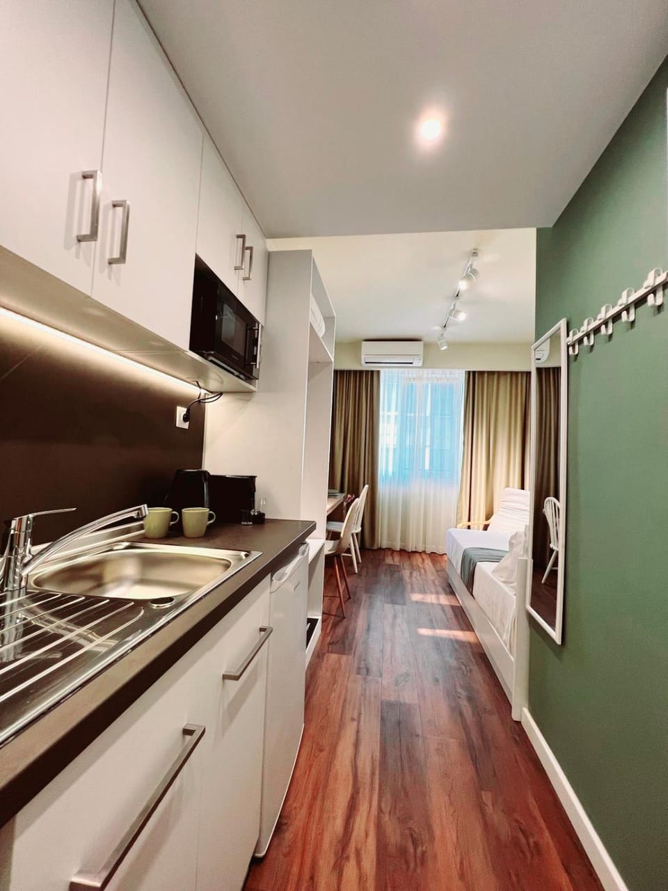 Kitchen or kitchenette, Photo of the whole room