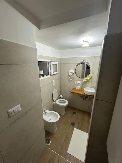 Shower, Toilet, Bathroom, bidet