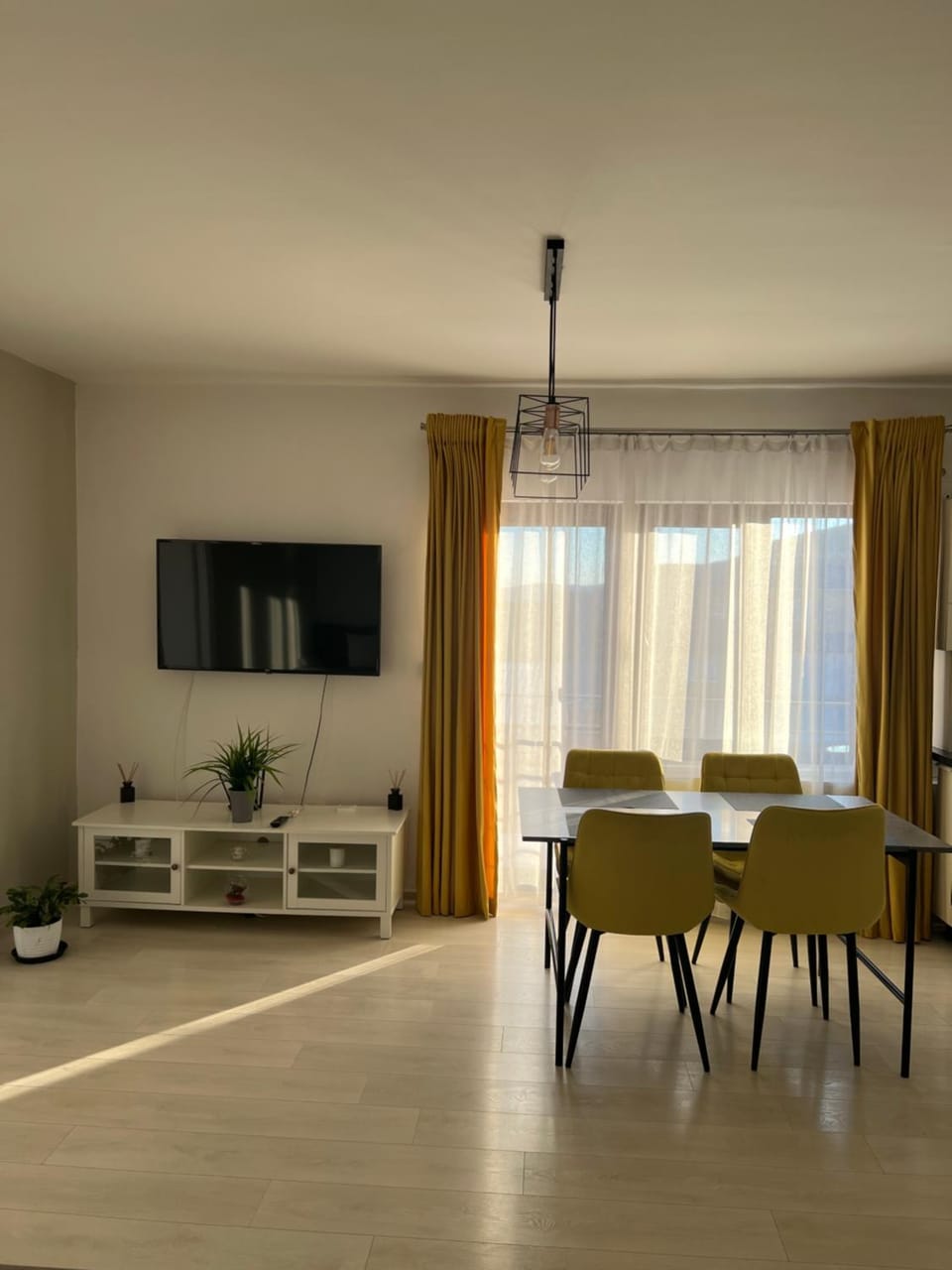 B&B Unicat Apartment in Romania