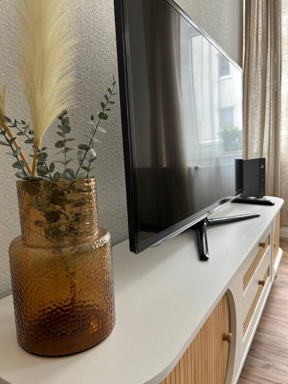 Communal lounge/ TV room, TV and multimedia, Evening entertainment