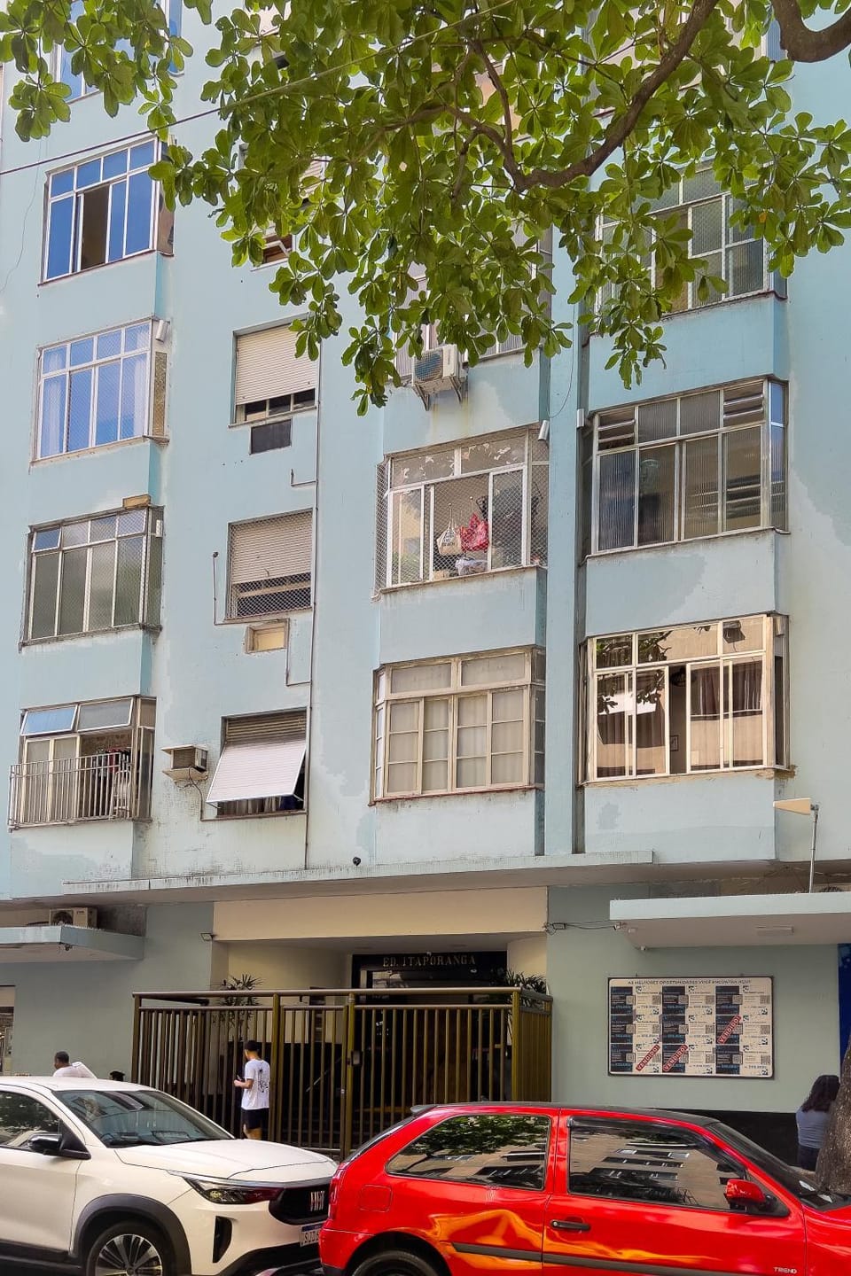 Property building, Day