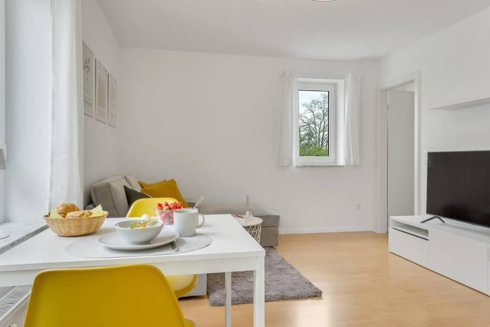 Zentral I Sonnenbalkon I Parken Apartment in Hesse