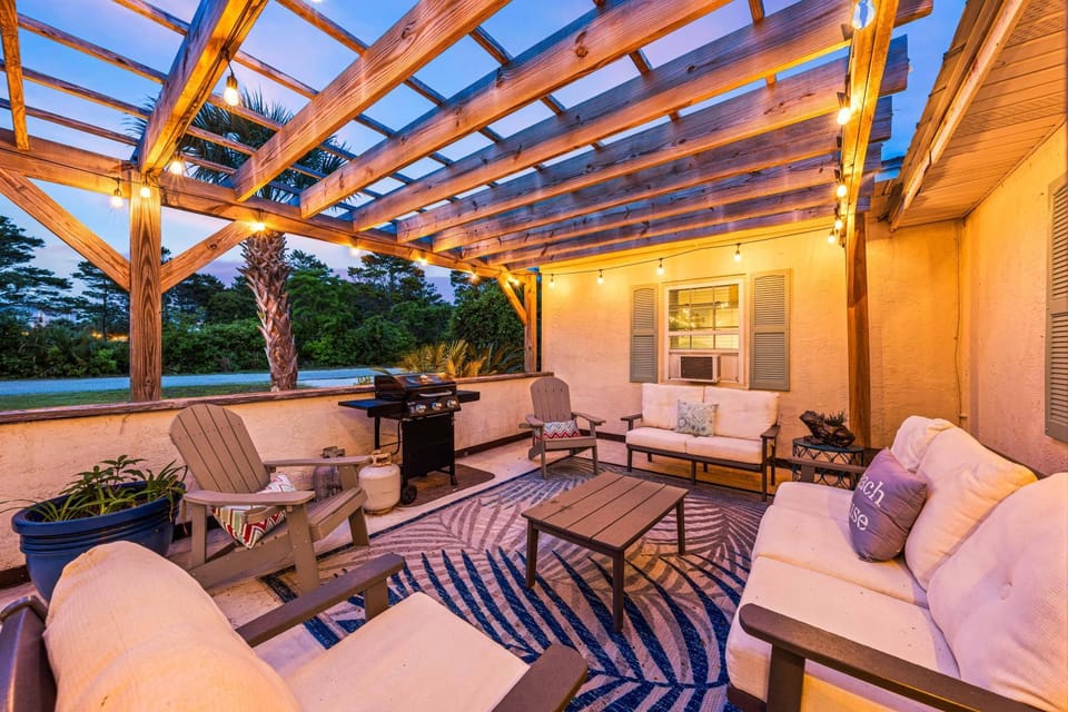 Seabreeze - Frangista Beach House in Miramar Beach