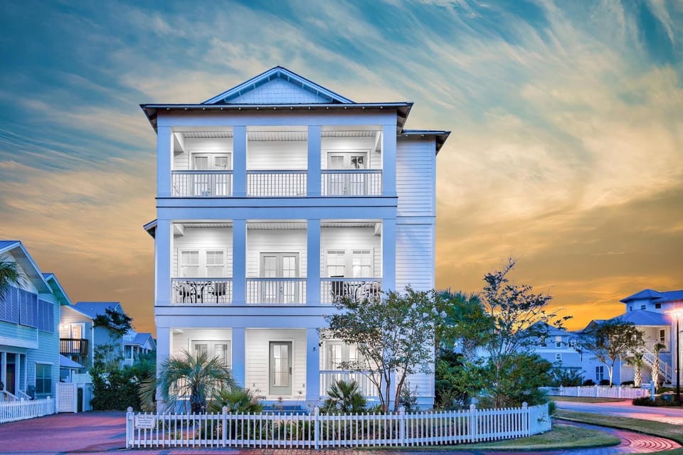 Crystal Castle-Private Pool-Crystal-Destin House in Destin