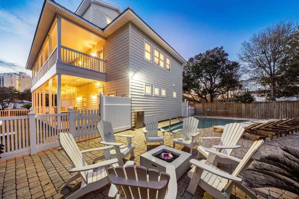 Ocean Breeze - Private Pool, Next to Sandestin Resort House in Miramar Beach