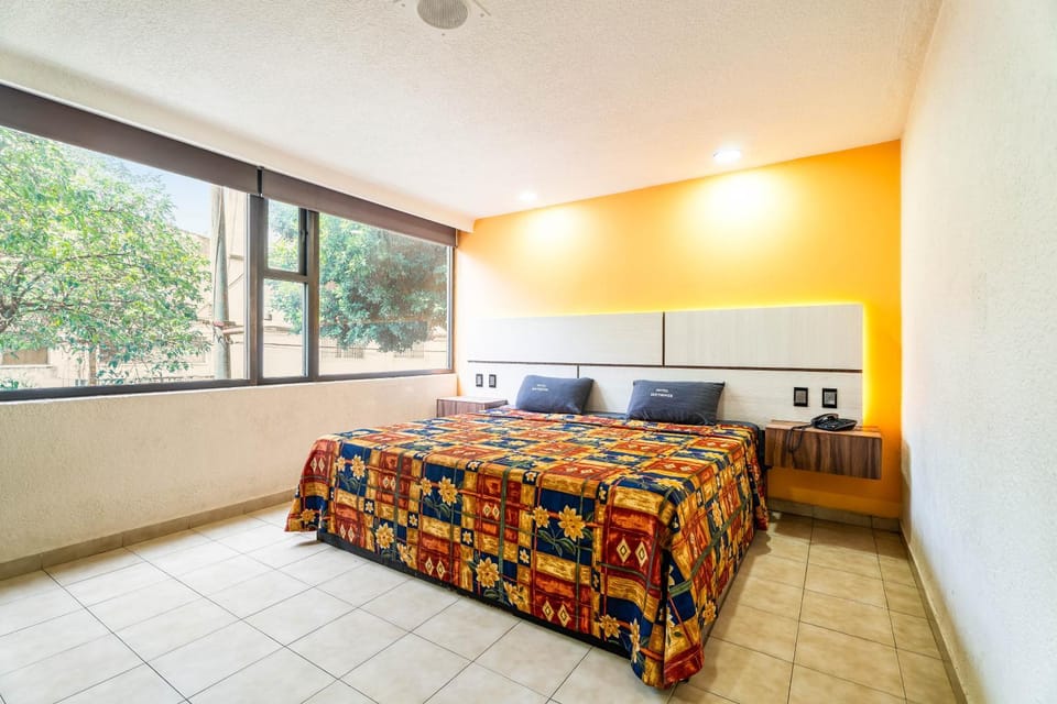 Hotel Beethoven Hotel in Mexico City