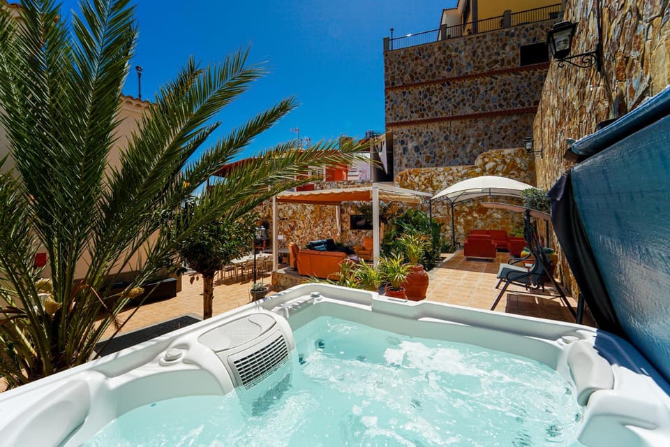 Hot Tub, Hot Tub, Swimming pool