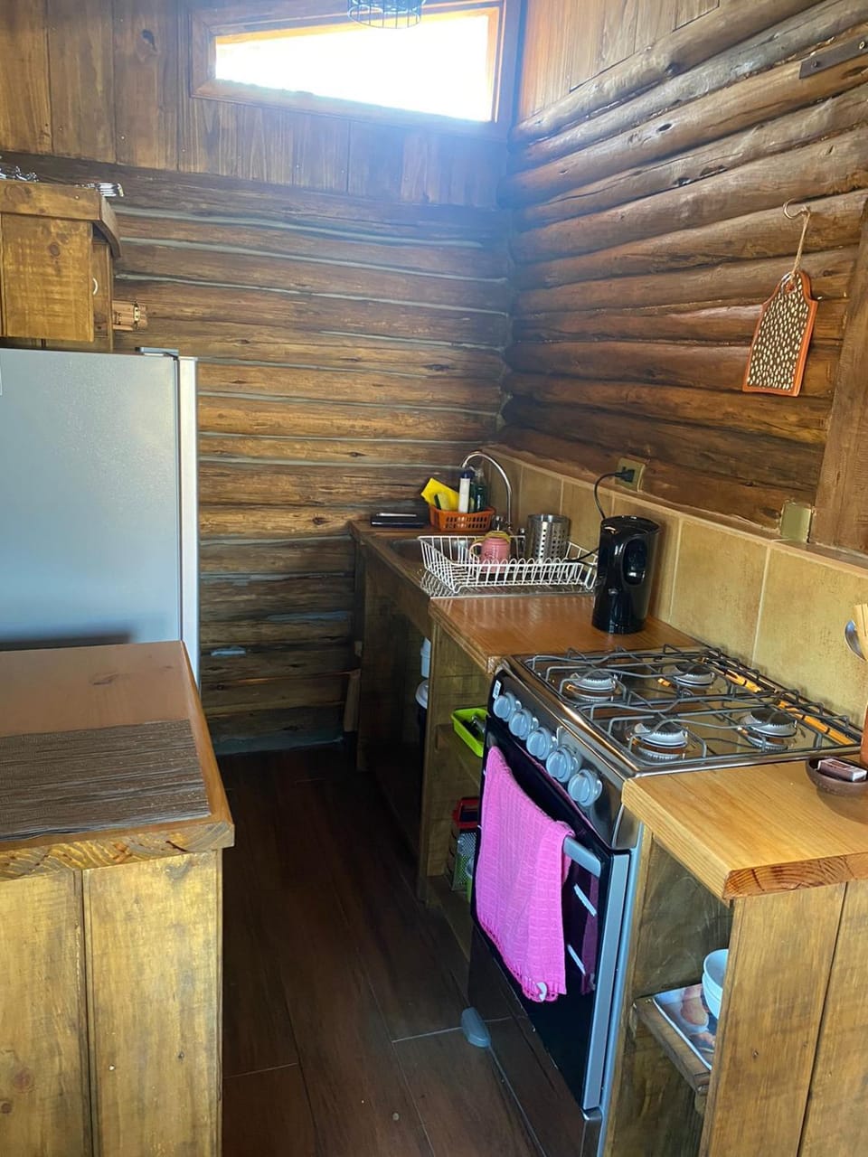 Cabaña de Troncos House in Araucania, Chile