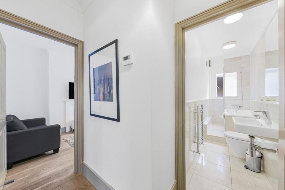 Stylish 1BR IN C- London near Oxford Street Apartment in London Borough of Islington