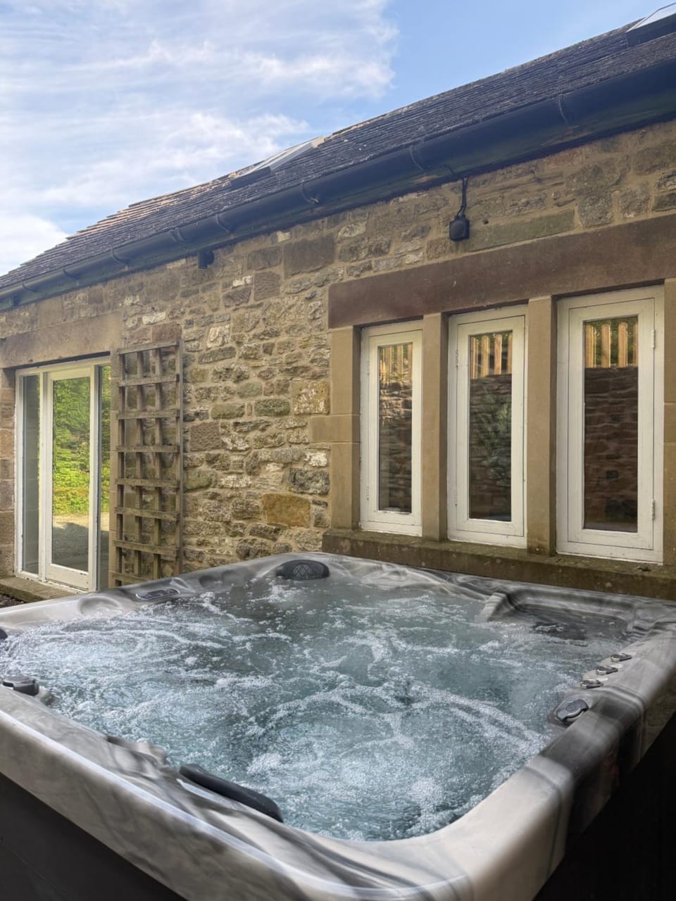 Grade II listed Cottage with Sauna in Bakewell House in Bakewell