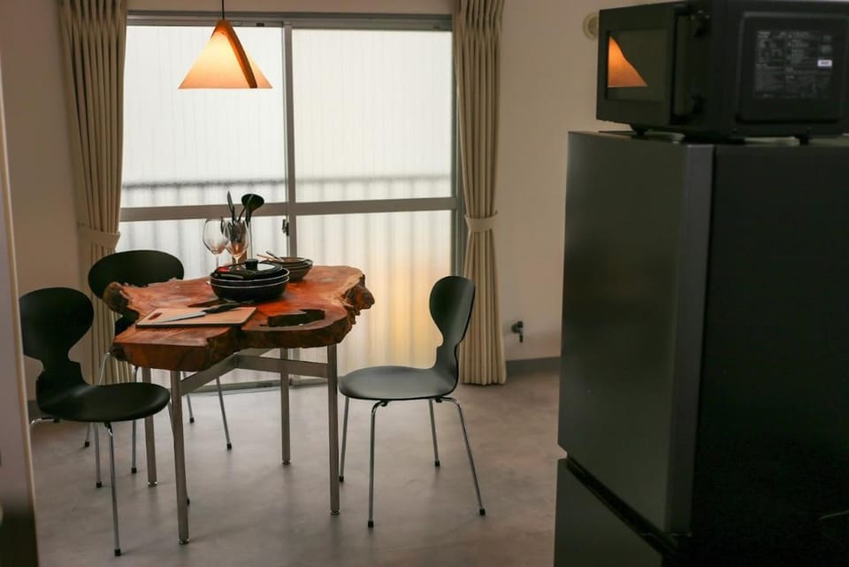 Living room, microwave