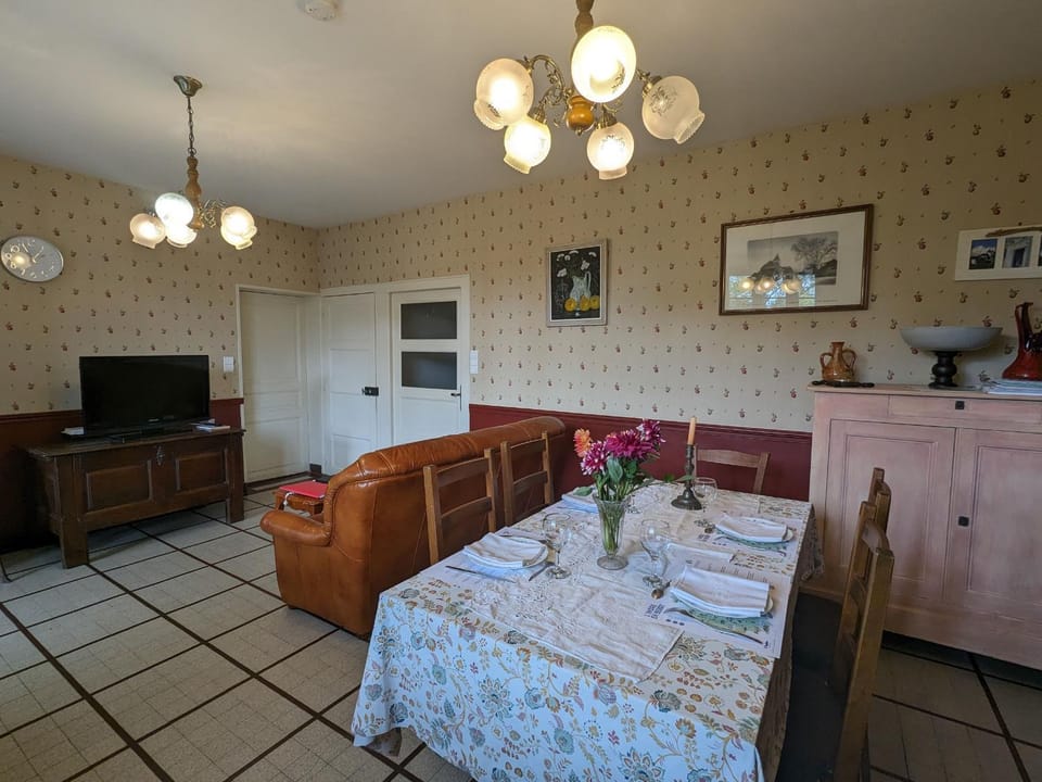 Charmante fermette avec jardin clos et étang privé, idéale pour découvrir le Berry - FR-1-591-622 House in Centre-Val de Loire