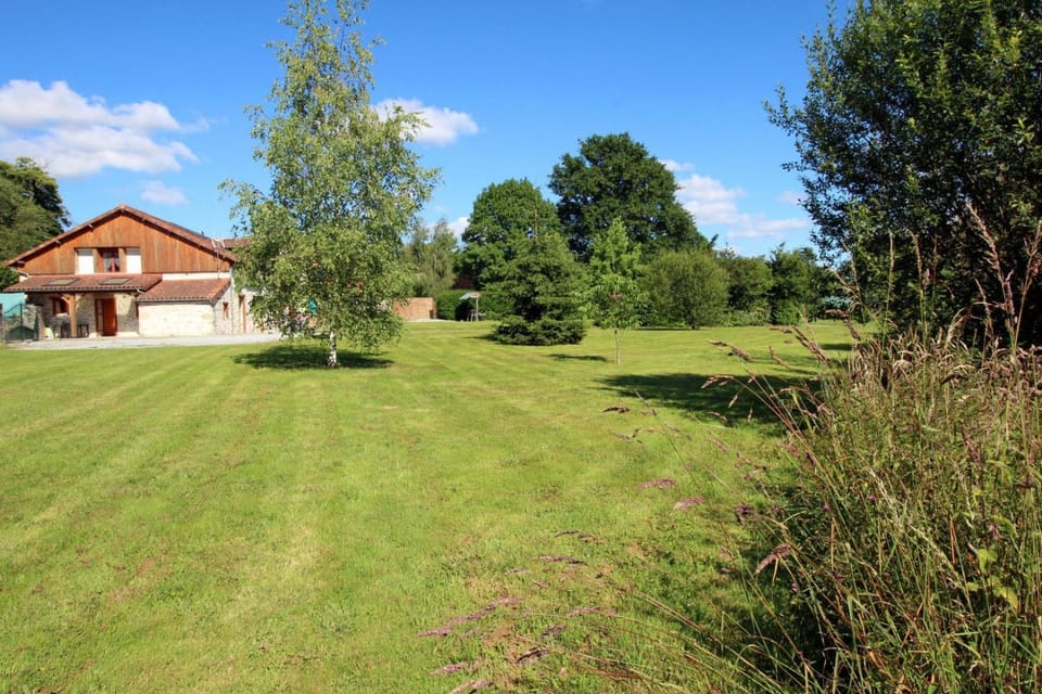 Chabatz d'entrar à pouleinat House in Nouvelle-Aquitaine