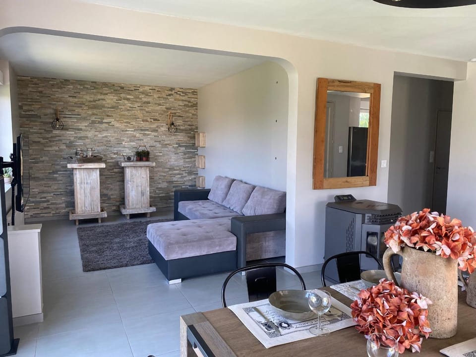 Maison spacieuse avec spa, animaux acceptés, près d'Épinal - FR-1-589-680 House in Vosges