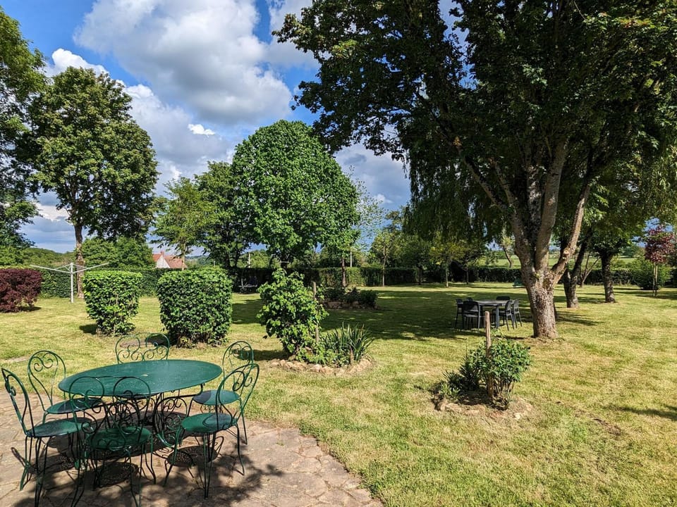 Maison de campagne avec jardin et parking près de Neuvy-Saint-Sépulchre - FR-1-591-645 House in Centre-Val de Loire