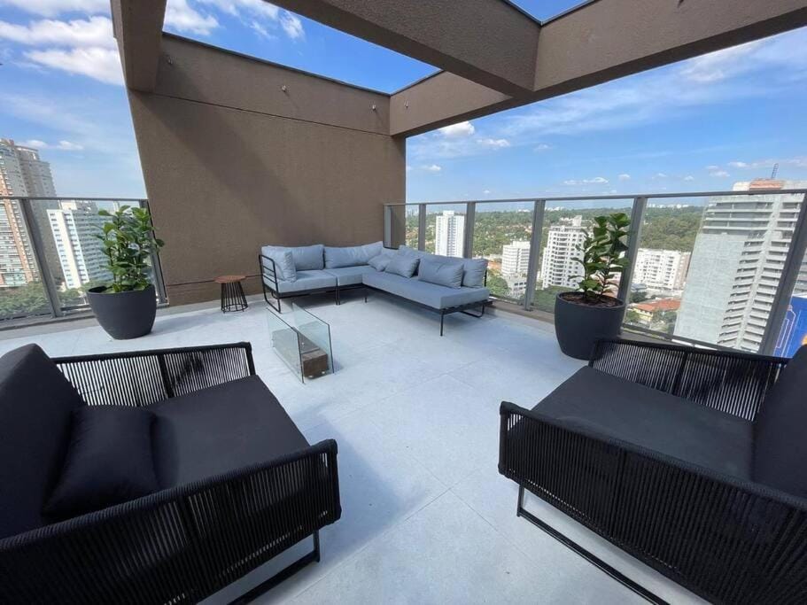 Novo studio Haus Mitre 1015 metrô Brooklin Apartment in Sao Paulo City