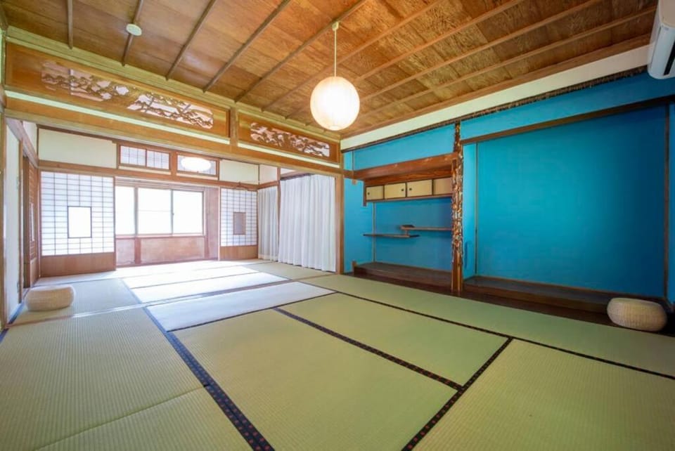 自然と遊ぶ古民家宿 石鎚別荘ハレとあお Villa in Japan