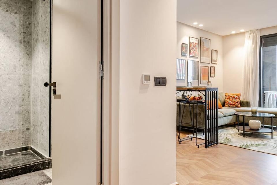 Emerald 32 Bourgogne Studio Apartment in Casablanca