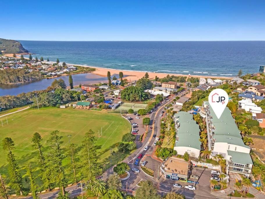 Unit 30 - Avoca Palms Resort Apartment in Cape Three Points Road