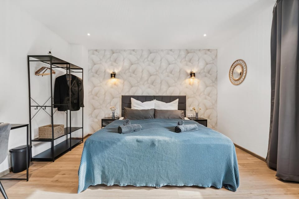 Bed, Photo of the whole room, Bedroom, wardrobe