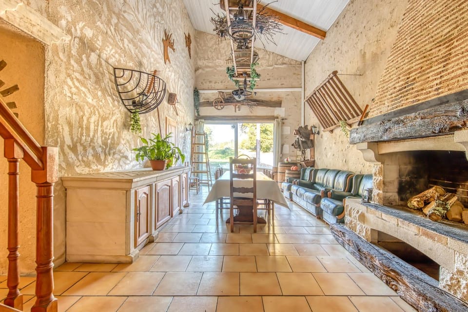 Property building, Living room
