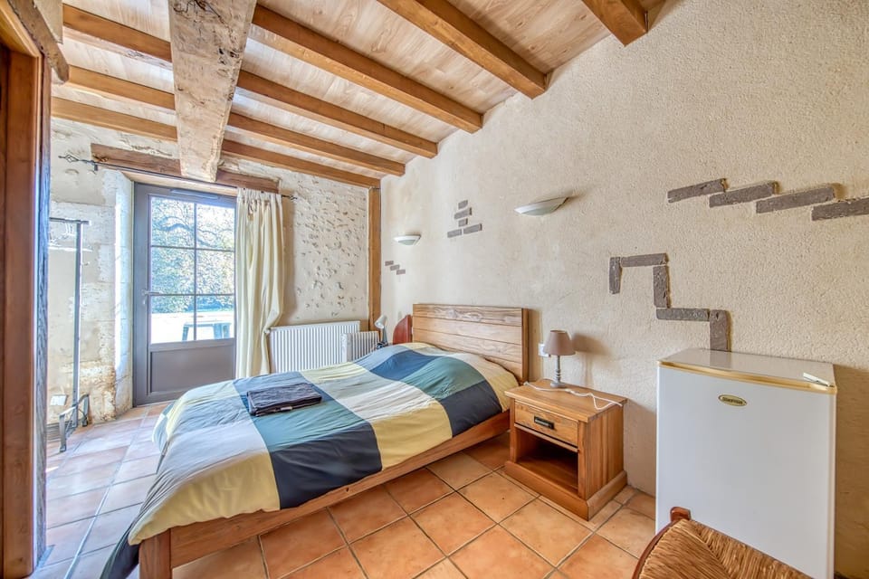 Property building, Living room, Bedroom