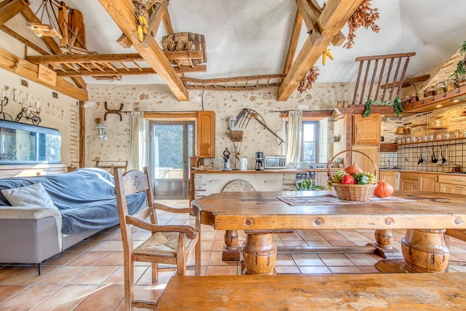 Property building, Living room