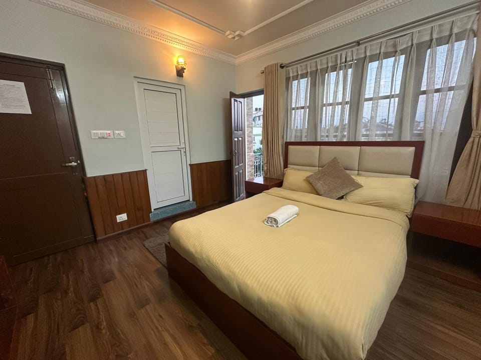 Bed, Photo of the whole room, Bedroom, towels, wardrobe