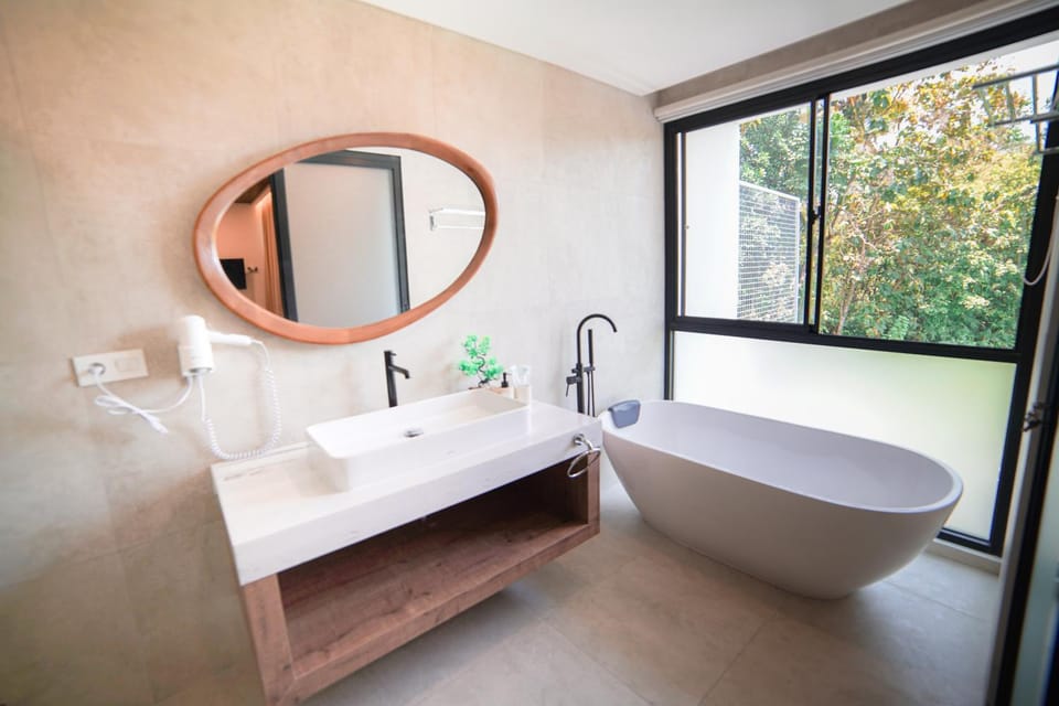 Bathroom, Bath
