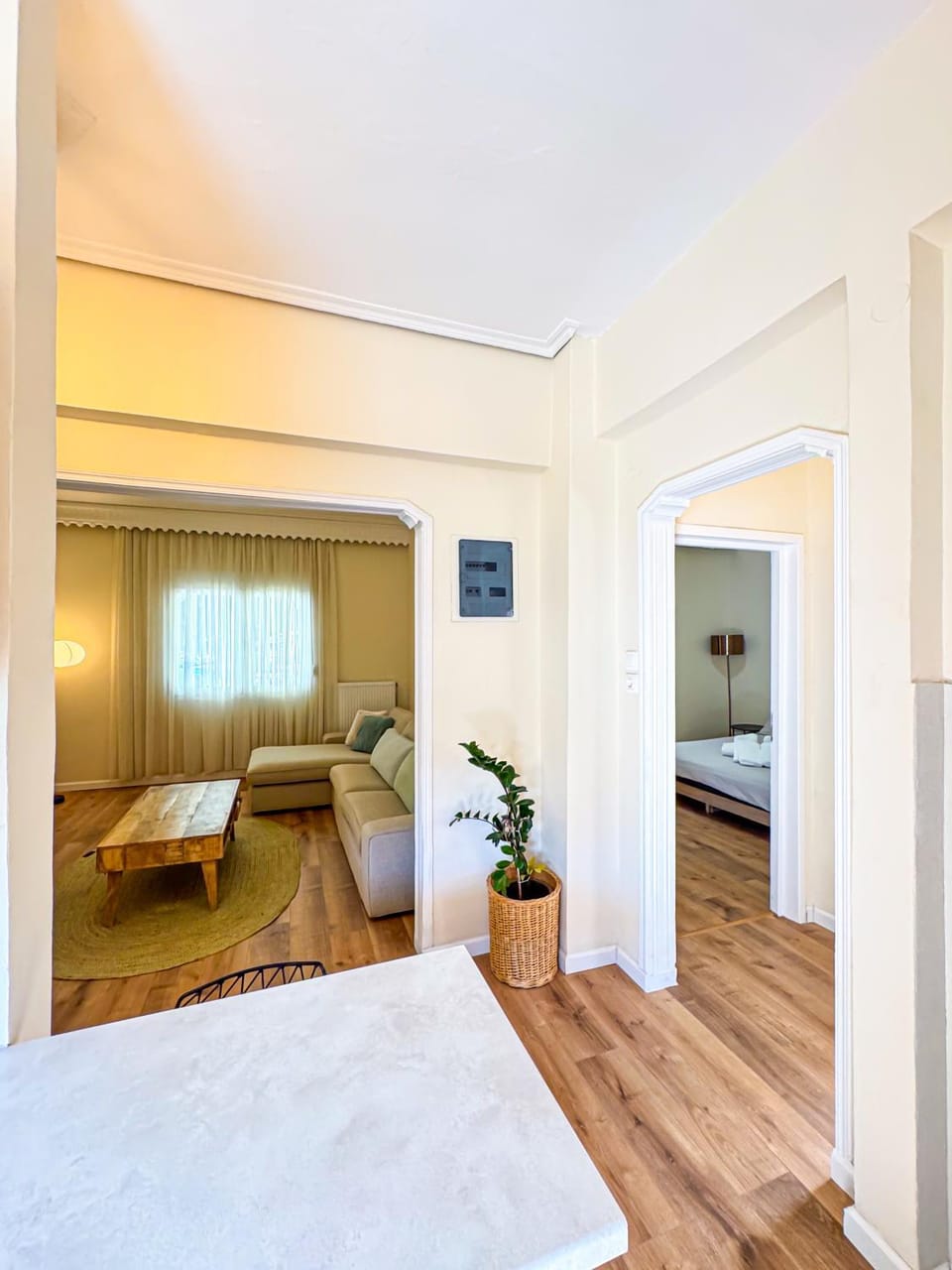 Living room, Photo of the whole room, Seating area