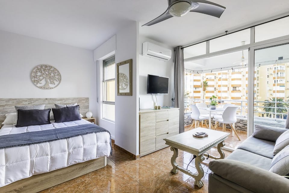 A&N Estudio Primera Línea de Playa Costa del Sol Apartment in Axarquía