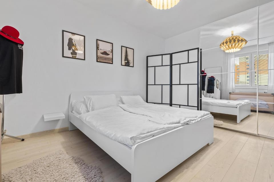 AH Bosakova Elegant Apartment in Bratislava
