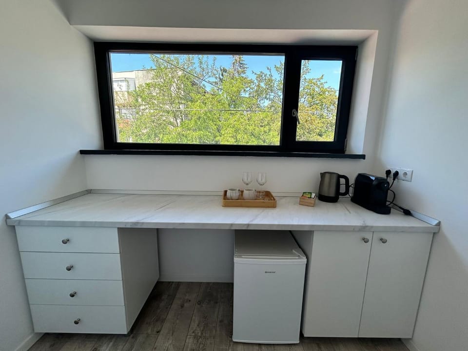 Coffee/tea facilities, Kitchen or kitchenette