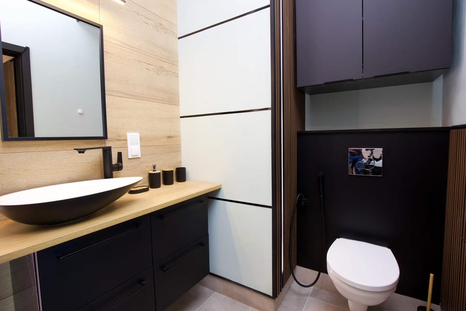 Toilet, Bathroom