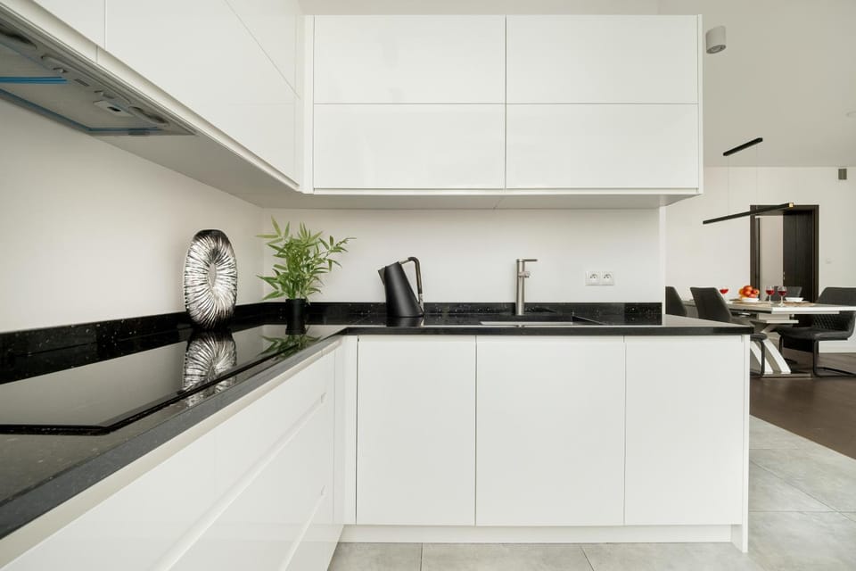 Kitchen or kitchenette, oven, stove