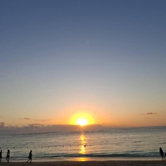2 mins walk beachfront Seaview apartment Apartment in Flic en Flac