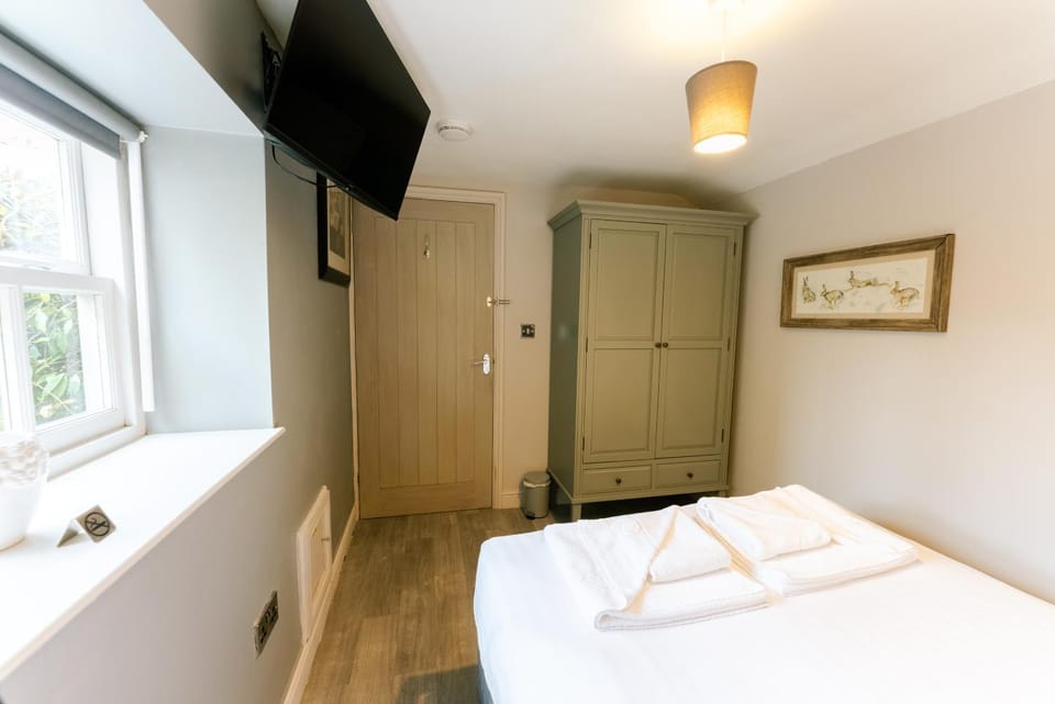 The Snug House in Amber Valley