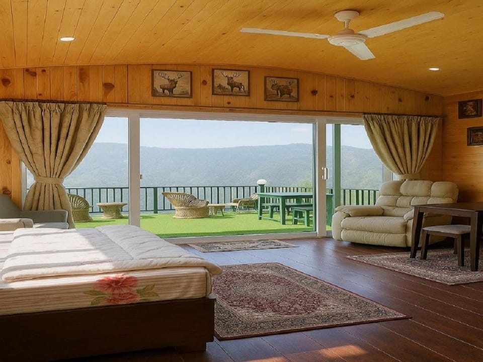 Bed, Living room, Bedroom, Mountain view