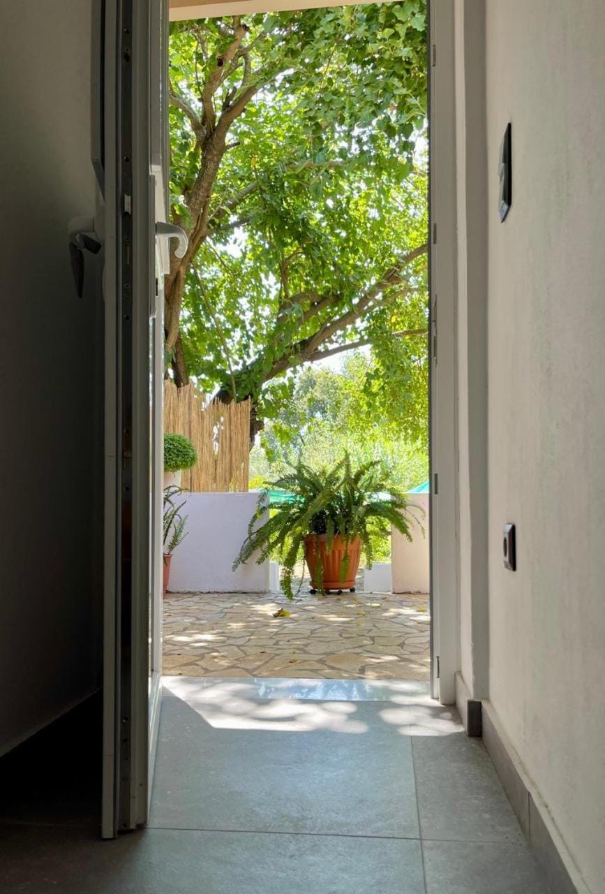 Garden, Garden, Balcony/Terrace, Balcony/Terrace