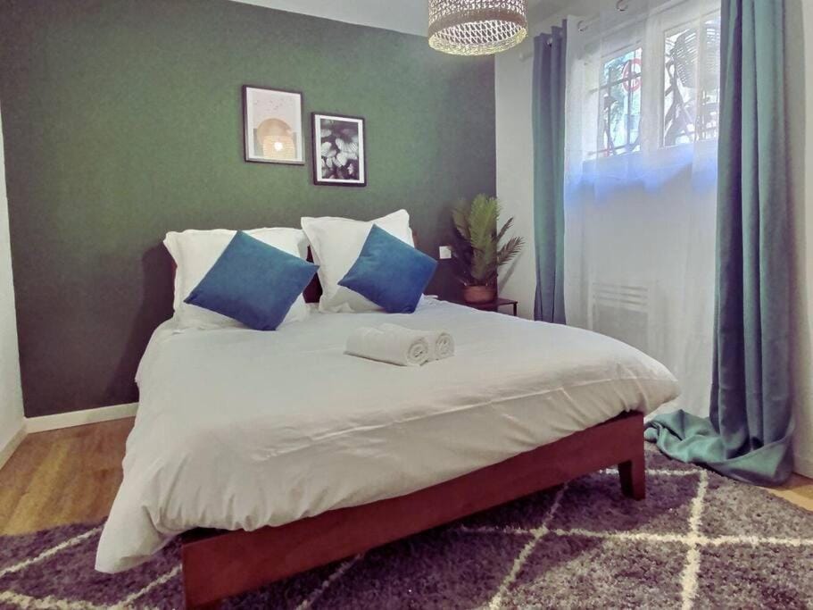 Maison des chalets, 4ch, 8p - Angers -CHU Apartment in Angers