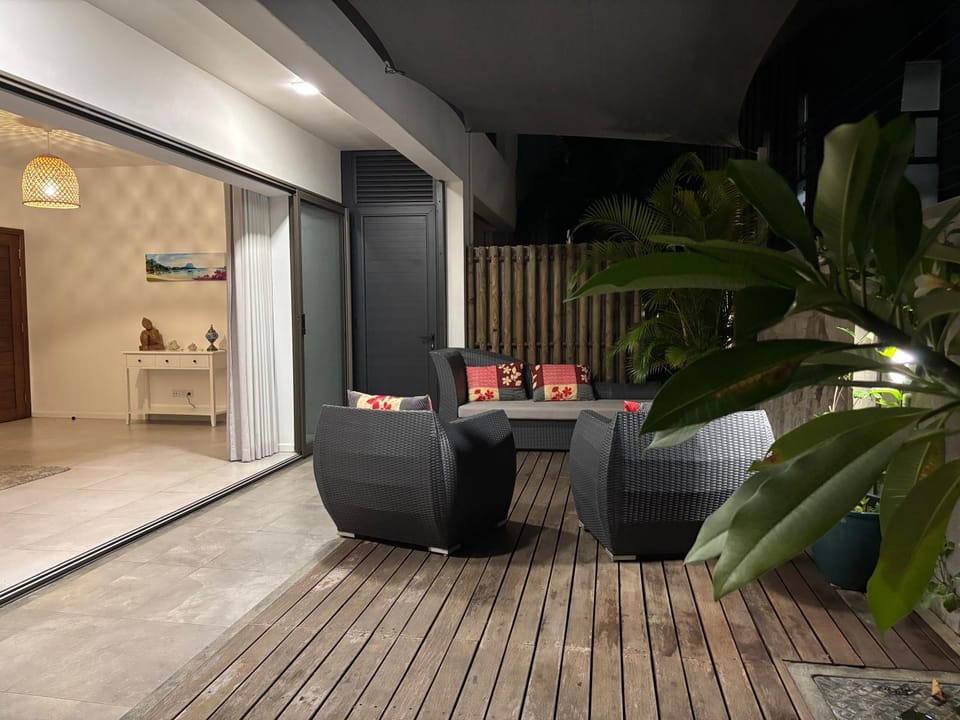 Patio, Garden, Garden view