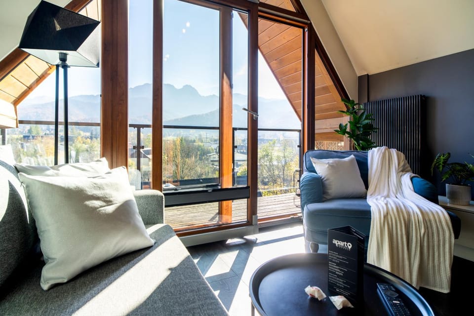 Living room, Seating area, Mountain view