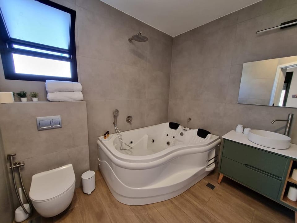 LanGo Apartment in North District
